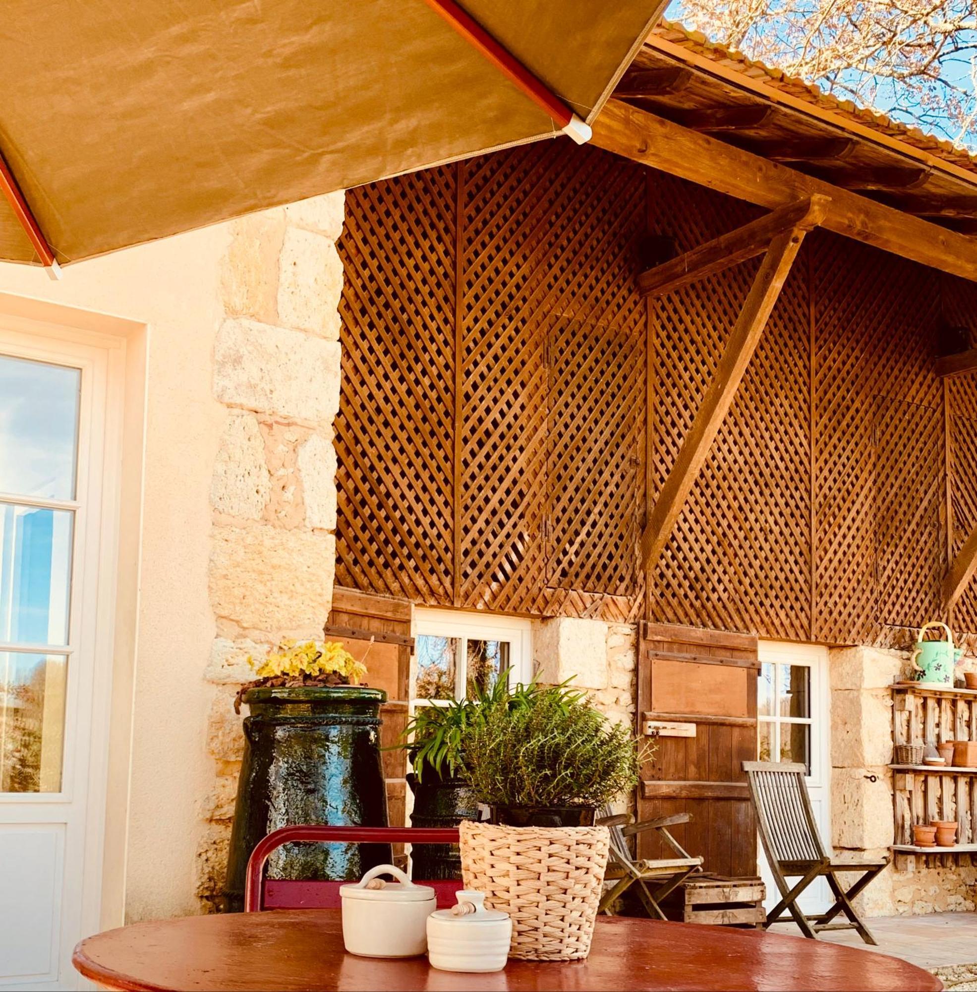 Le Buscagneau Vila Béraut Exterior foto